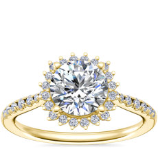 新款 14k 金繁星光环钻石订婚戒指